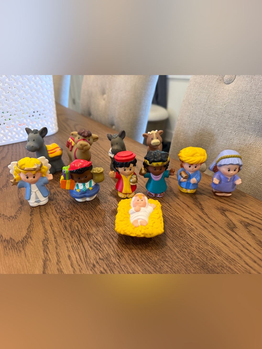 Fisher-Price Mini Nativity Figures Set - Yellow, Blue, Red, Purple, Brown